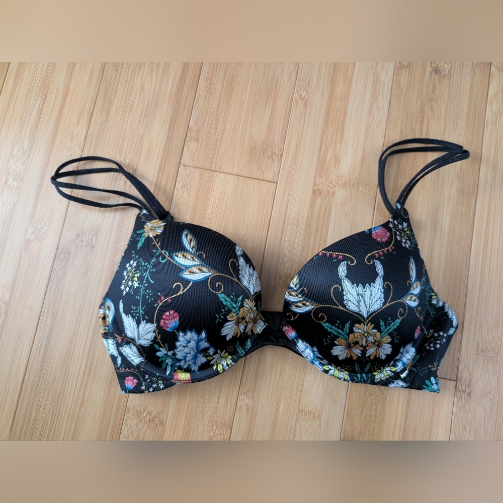 Victoria's Secret Black Floral Very Sexy Pushup Bra